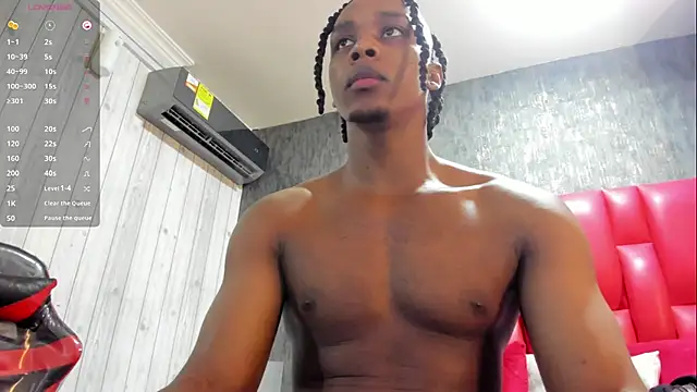 Snapshot of DominicSccott chatting on May 26, 2026, 12:58 pm DominicSccott online show from May 26, 2026, 12:58 pm