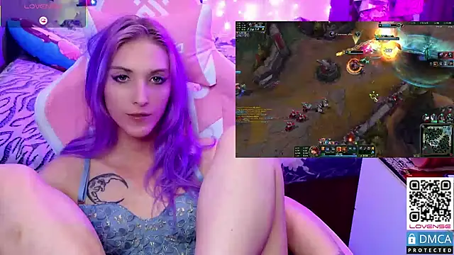 Snapshot of Violet_Noir chatting on February 28, 2025, 2:31 pm Violet Noir online show from February 28, 2025, 2:31 pm