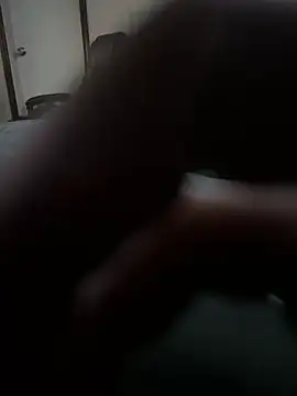 1curvegod1 online show from April 4, 2026, 7:15 am