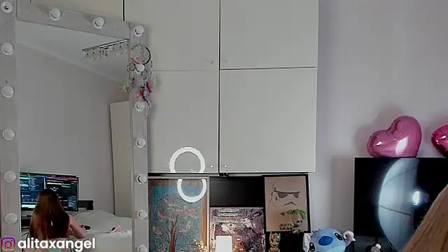 AlitaXAngelic online show from July 14, 2026, 5:41 pm