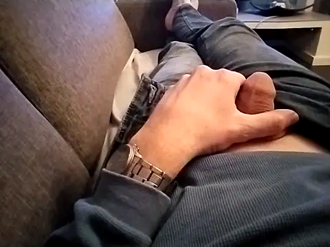 Snapshot of jk1981jk chatting on January 17, 2026, 7:28 pm jk1981jk online show from January 17, 2026, 7:28 pm