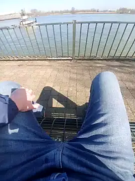 jk1981jk online show from March 20, 2025, 11:05 am