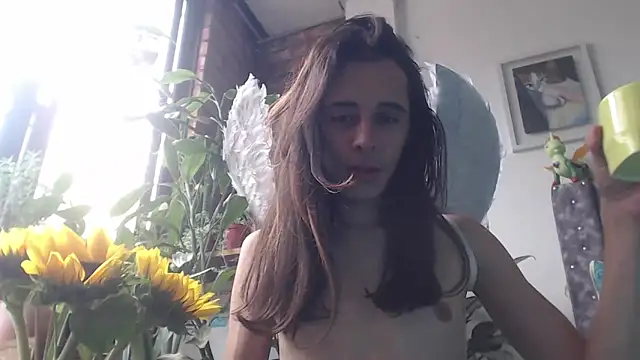 dussan online show from March 19, 2025, 5:06 pm