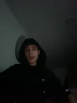 dussan online show from March 11, 2025, 6:52 am