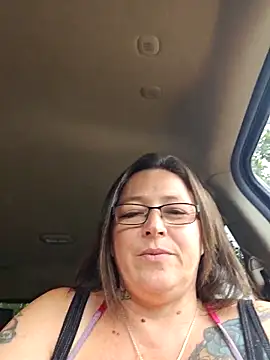 angelbaby1998 online show from May 15, 2026, 8:18 pm