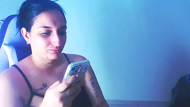 Snapshot of liz_dirty chatting on April 10, 2026, 10:39 pm liz dirty online show from April 10, 2026, 10:39 pm