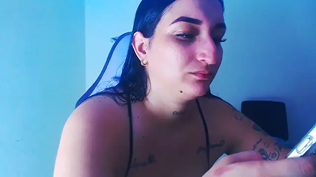 Snapshot of liz_dirty chatting on April 5, 2026, 10:16 pm liz dirty online show from April 5, 2026, 10:16 pm