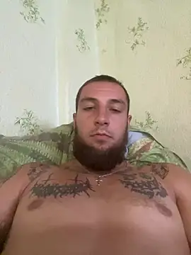 Snapshot of shy-boy-1999 chatting on July 3, 2026, 11:17 am shy-boy-1999 online show from July 3, 2026, 11:17 am