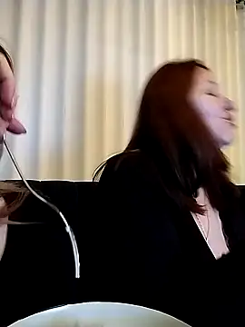 Snapshot of DonnaMagdalena chatting on January 22, 2025, 5:49 pm DonnaMagdalena online show from January 22, 2025, 5:49 pm