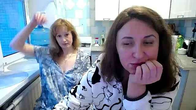 Snapshot of DonnaMagdalena chatting on January 10, 2025, 7:04 am DonnaMagdalena online show from January 10, 2025, 7:04 am