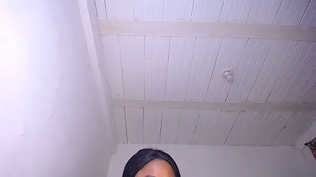 Snapshot of yselahot chatting on October 27, 2025, 3:24 pm yselahot online show from October 27, 2025, 3:24 pm