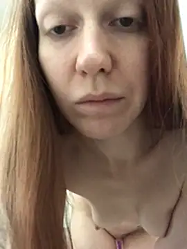 Snapshot of _Sweet_Love_ chatting on April 13, 2026, 12:42 pm Sweet Love online show from April 13, 2026, 12:42 pm