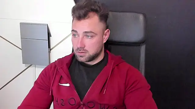 Snapshot of DuncanStone chatting on February 24, 2025, 2:26 pm DuncanStone online show from February 24, 2025, 2:26 pm