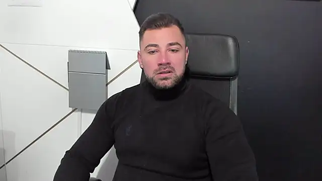 Snapshot of DuncanStone chatting on February 19, 2025, 5:05 am DuncanStone online show from February 19, 2025, 5:05 am