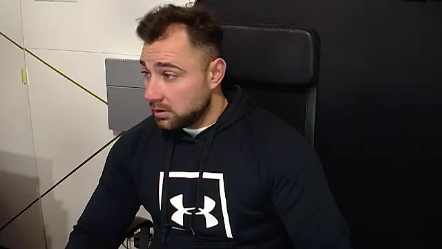 Snapshot of DuncanStone chatting on October 1, 2025, 4:06 am DuncanStone online show from October 1, 2025, 4:06 am