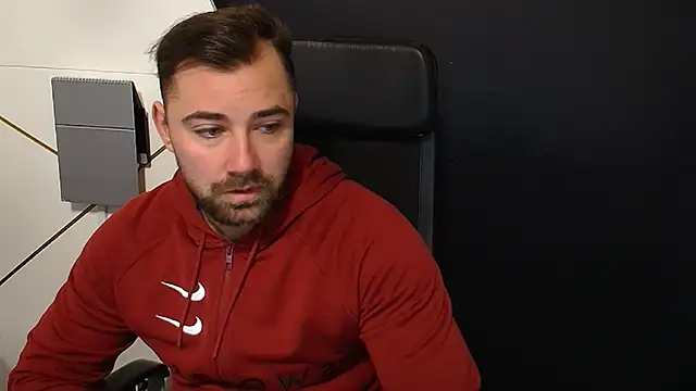 Snapshot of DuncanStone chatting on October 14, 2025, 3:51 am DuncanStone online show from October 14, 2025, 3:51 am