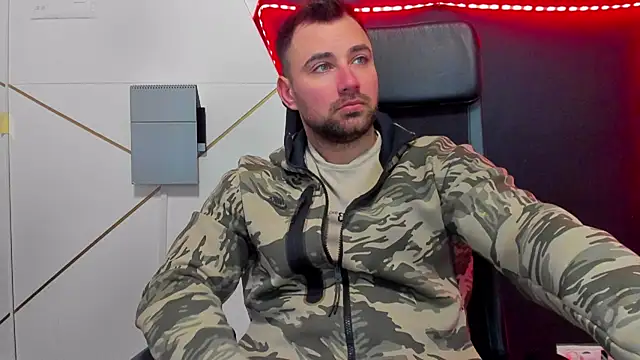 Snapshot of DuncanStone chatting on February 5, 2026, 6:31 am DuncanStone online show from February 5, 2026, 6:31 am