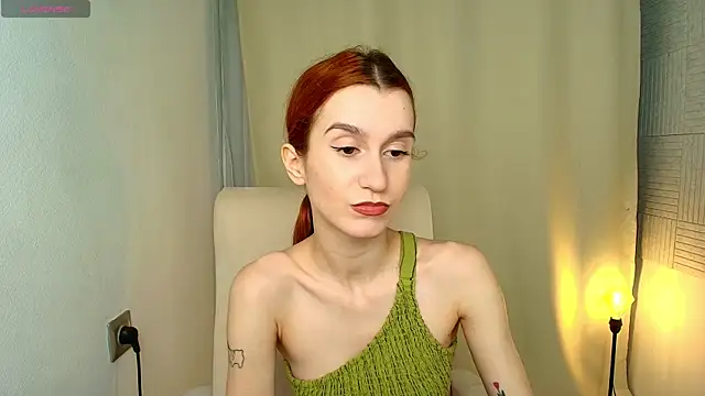 Snapshot of Sally_Biscuit chatting on March 7, 2025, 10:46 am Sally Biscuit online show from March 7, 2025, 10:46 am