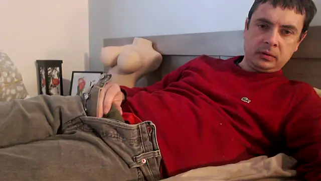 freddy0222222 online show from March 3, 2026, 11:50 am