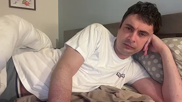 freddy0222222 online show from March 10, 2026, 12:03 am