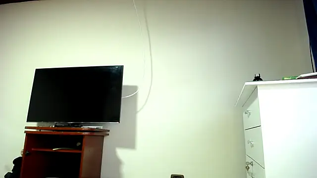 jessi 4 online show from December 18, 2025, 10:35 pm