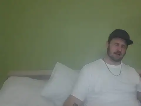 BlueEyedGuyPNW online show from April 29, 2026, 7:53 pm