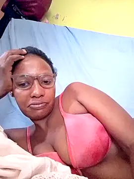 pretty babez online show from February 17, 2025, 5:47 am