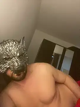 Tomhot3869 online show from March 19, 2025, 3:19 pm