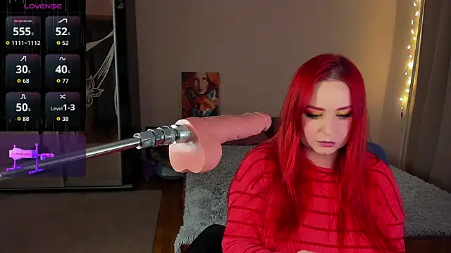 Cherry  Girl online show from November 12, 2025, 7:29 pm