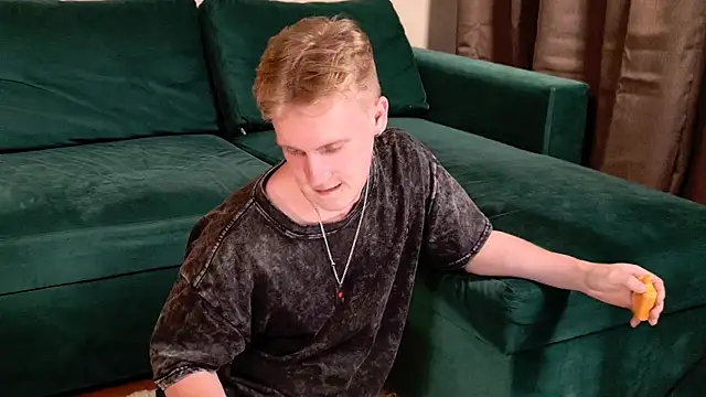 AlexxSweet online show from June 12, 2026, 12:14 pm