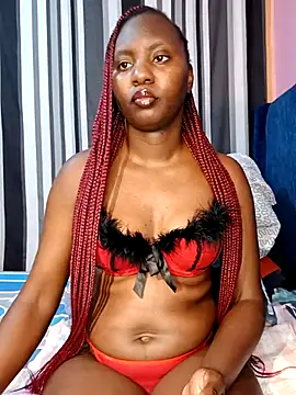 Snapshot of luxusroyce chatting on October 26, 2025, 3:40 am luxusroyce online show from October 26, 2025, 3:40 am