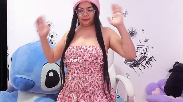 esmeralda112 online show from September 11, 2025, 9:53 am