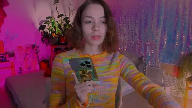 Snapshot of poli__ chatting on February 3, 2025, 6:28 pm poli   online show from February 3, 2025, 6:28 pm