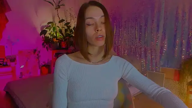 Snapshot of poli__ chatting on February 2, 2025, 2:34 pm poli   online show from February 2, 2025, 2:34 pm