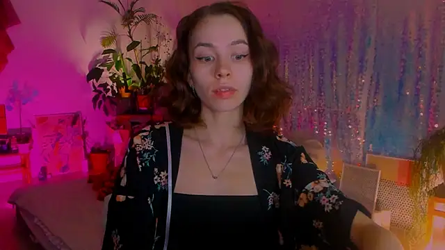 Snapshot of poli__ chatting on January 17, 2025, 9:50 pm poli   online show from January 17, 2025, 9:50 pm