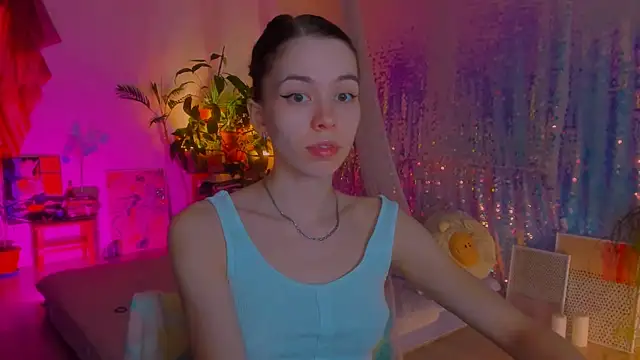 Snapshot of poli__ chatting on February 26, 2025, 9:42 pm poli   online show from February 26, 2025, 9:42 pm