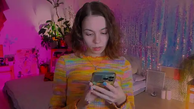 Snapshot of poli__ chatting on February 3, 2025, 3:27 pm poli   online show from February 3, 2025, 3:27 pm