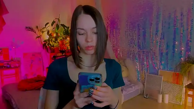 Snapshot of poli__ chatting on February 27, 2025, 9:58 pm poli   online show from February 27, 2025, 9:58 pm