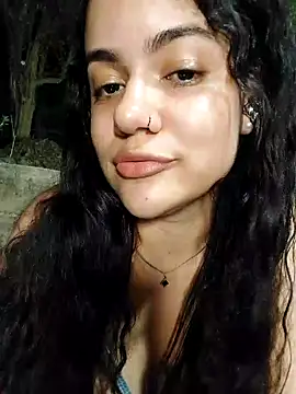 Snapshot of demonaughtyyy chatting on December 22, 2024, 5:22 am demonaughtyyy online show from December 22, 2024, 5:22 am