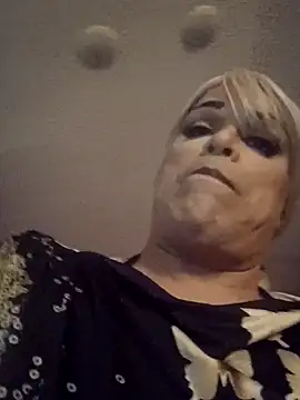 Sexytranswoman77 online show from April 23, 2026, 4:19 am