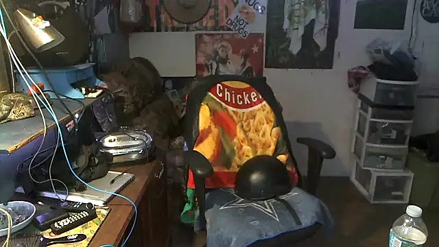 CloudDadddyyy420 online show from November 17, 2025, 7:45 am