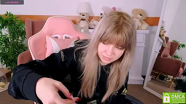 Grace and  Jacob online show from December 20, 2025, 7:11 am