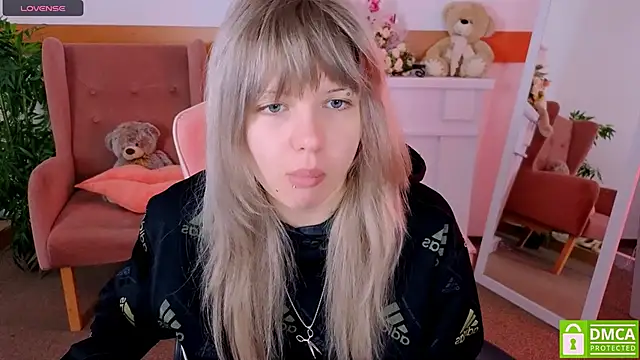 Grace and  Jacob online show from December 18, 2025, 7:13 am