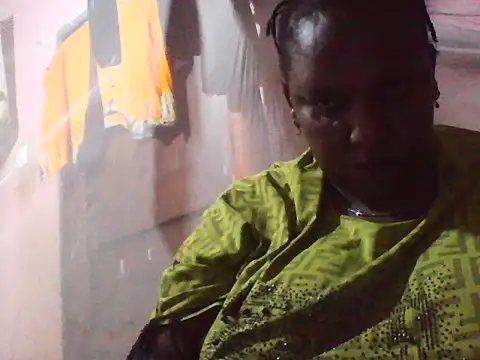 big clits online show from April 24, 2026, 12:34 am