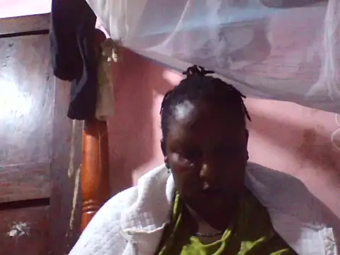 big clits online show from April 23, 2026, 10:44 am