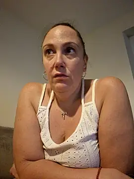 Wisie Cutie online show from November 2, 2025, 6:02 pm