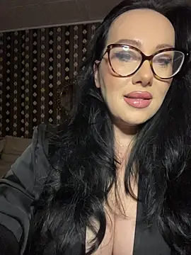 Snapshot of AnnaAnn chatting on February 1, 2026, 8:07 pm AnnaAnn online show from February 1, 2026, 8:07 pm