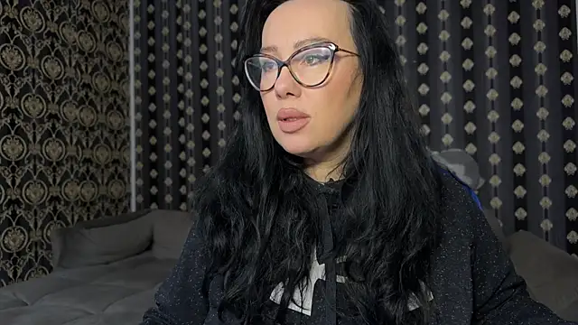 Snapshot of AnnaAnn chatting on February 11, 2026, 6:35 am AnnaAnn online show from February 11, 2026, 6:35 am