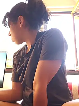 Snapshot of Diosagata chatting on November 13, 2025, 7:18 pm Diosagata online show from November 13, 2025, 7:18 pm