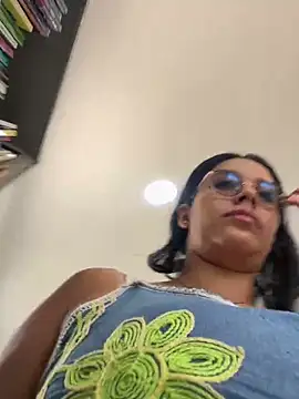Snapshot of Annya-sweet chatting on December 3, 2024, 7:28 pm Annya-sweet online show from December 3, 2024, 7:28 pm